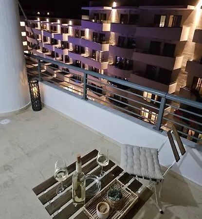 The Blue Door - Cosy *