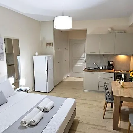 The Blue Door - Cosy Rethymno